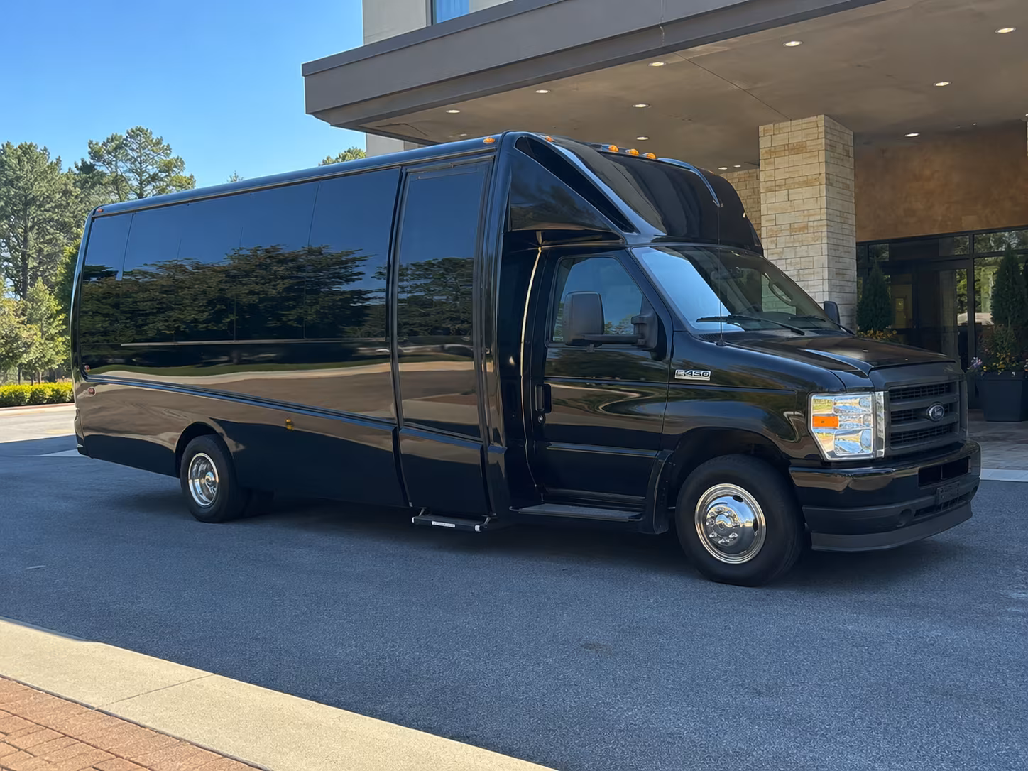 bus rentals for music festivals and outdoor events near tyler and east texas