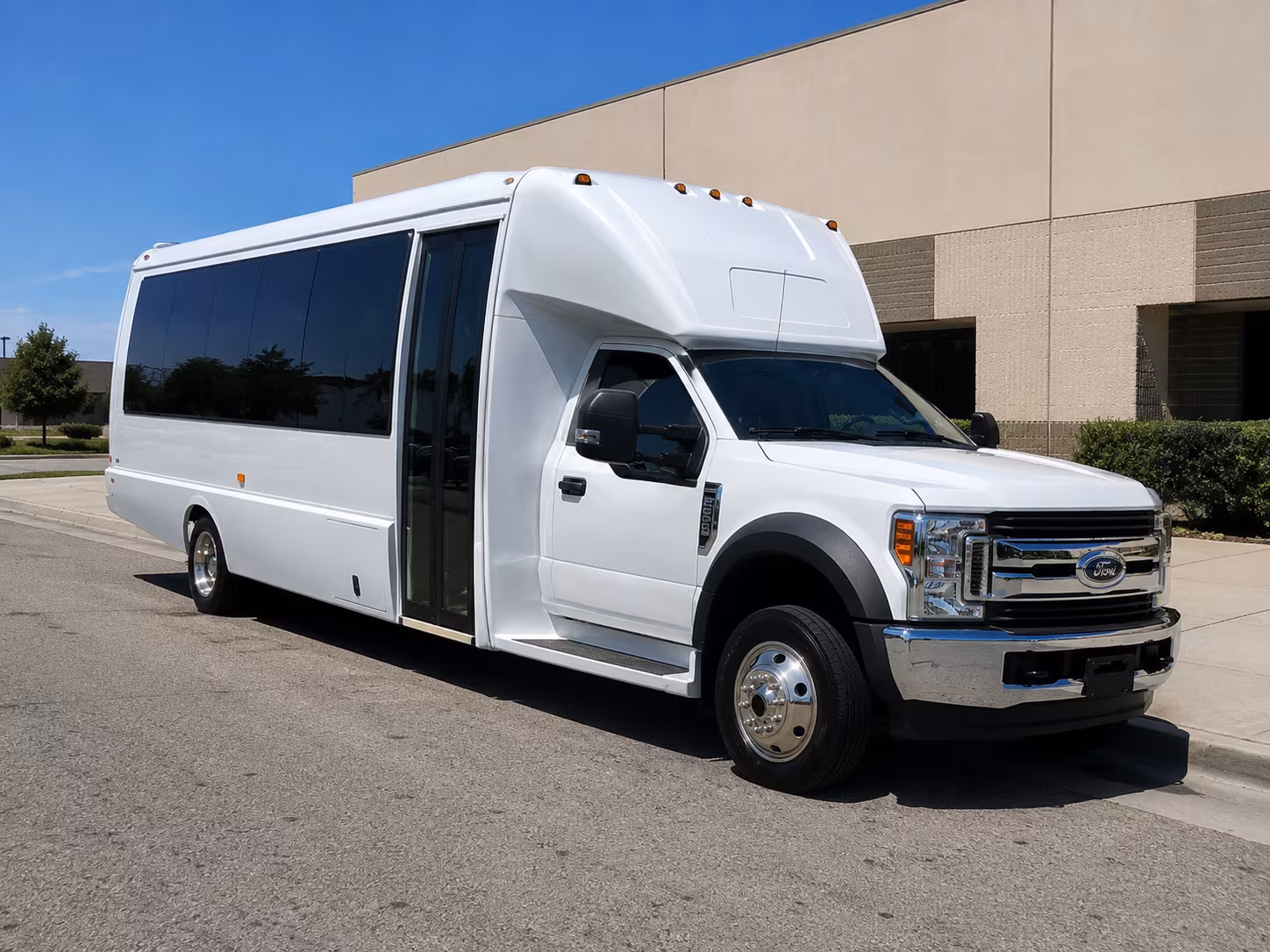 charter buses for longview school sporting events and athletic trips