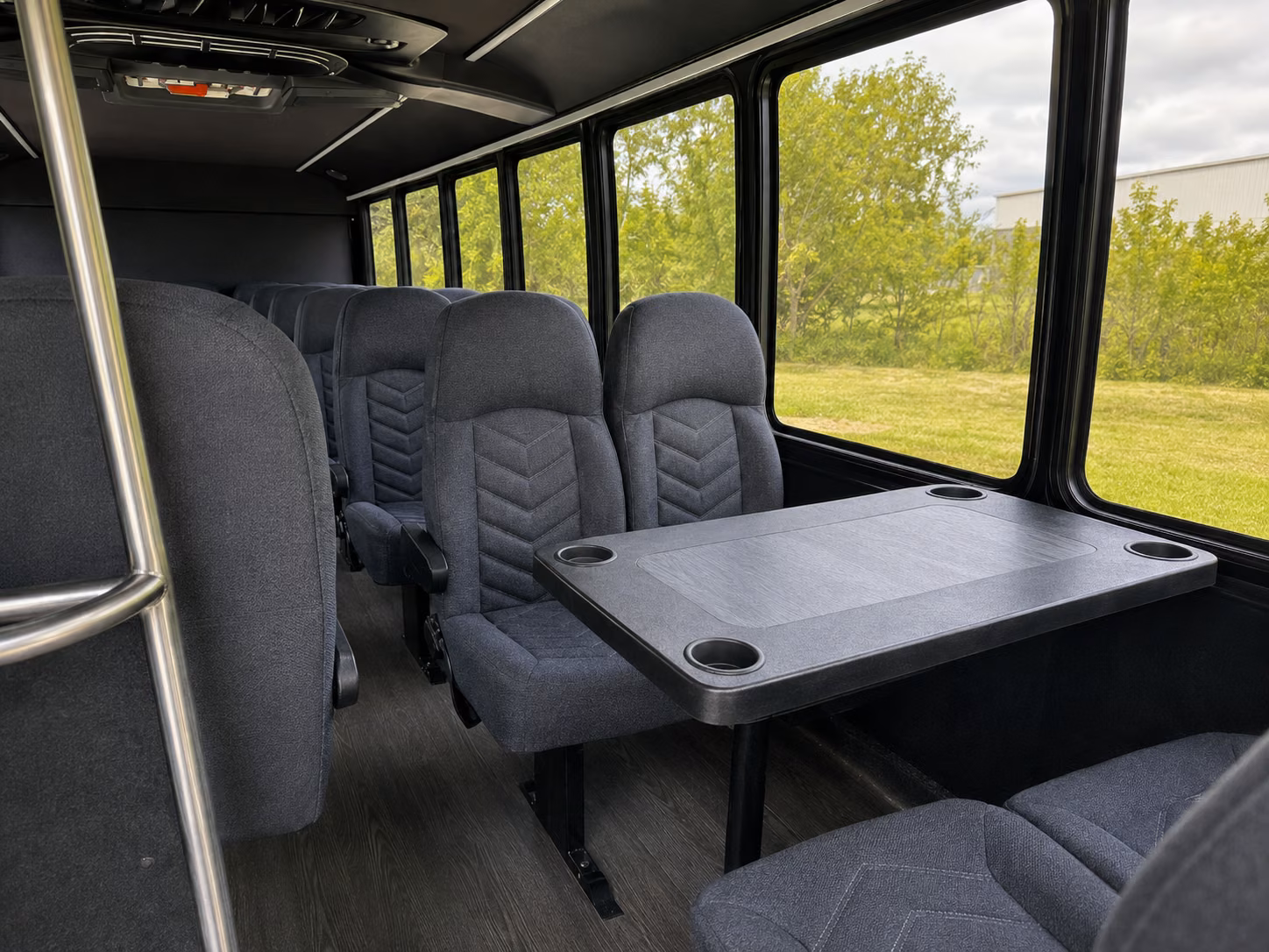 charter buses for longview weddings at countryside and rural venues
