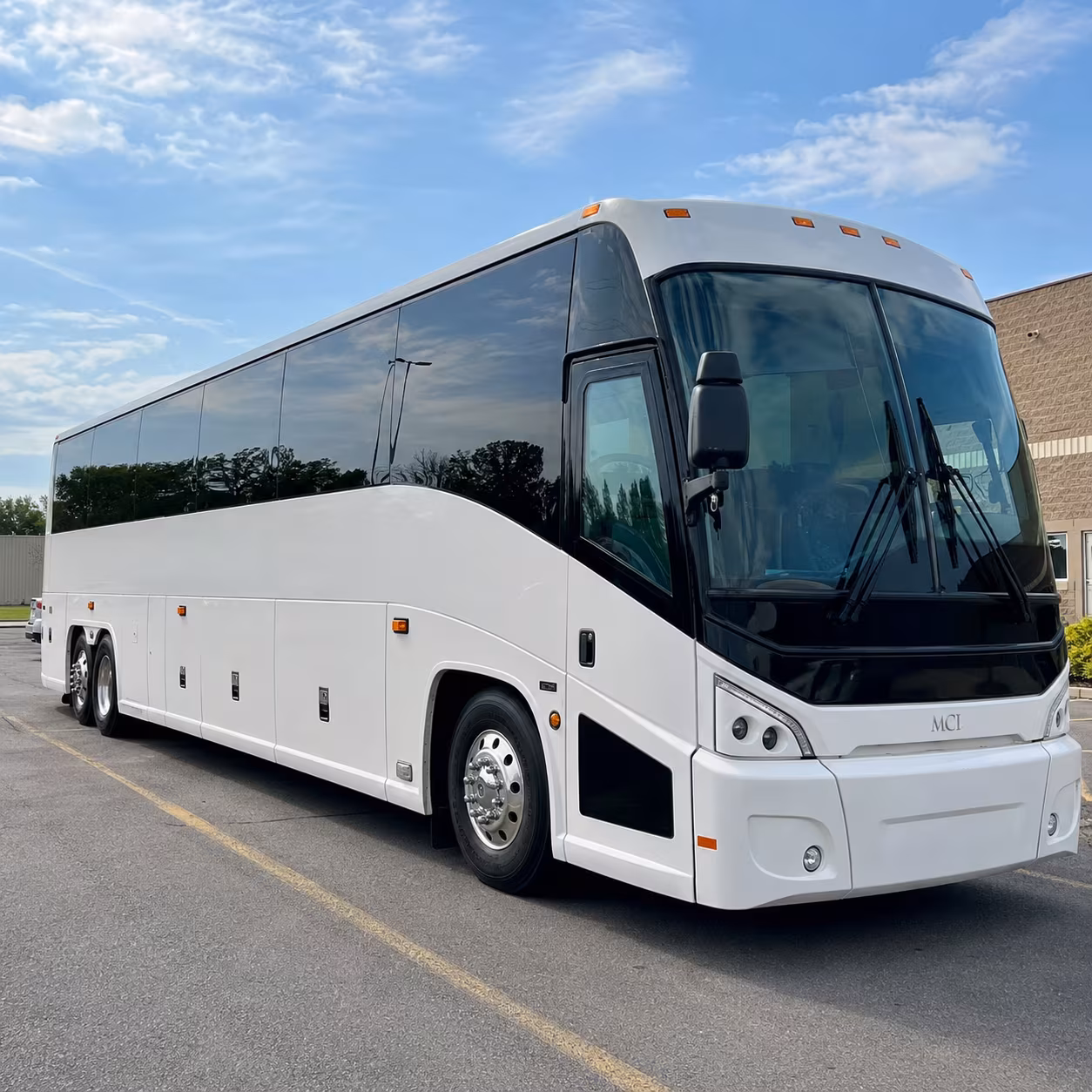 longview 56 passenger charter bus