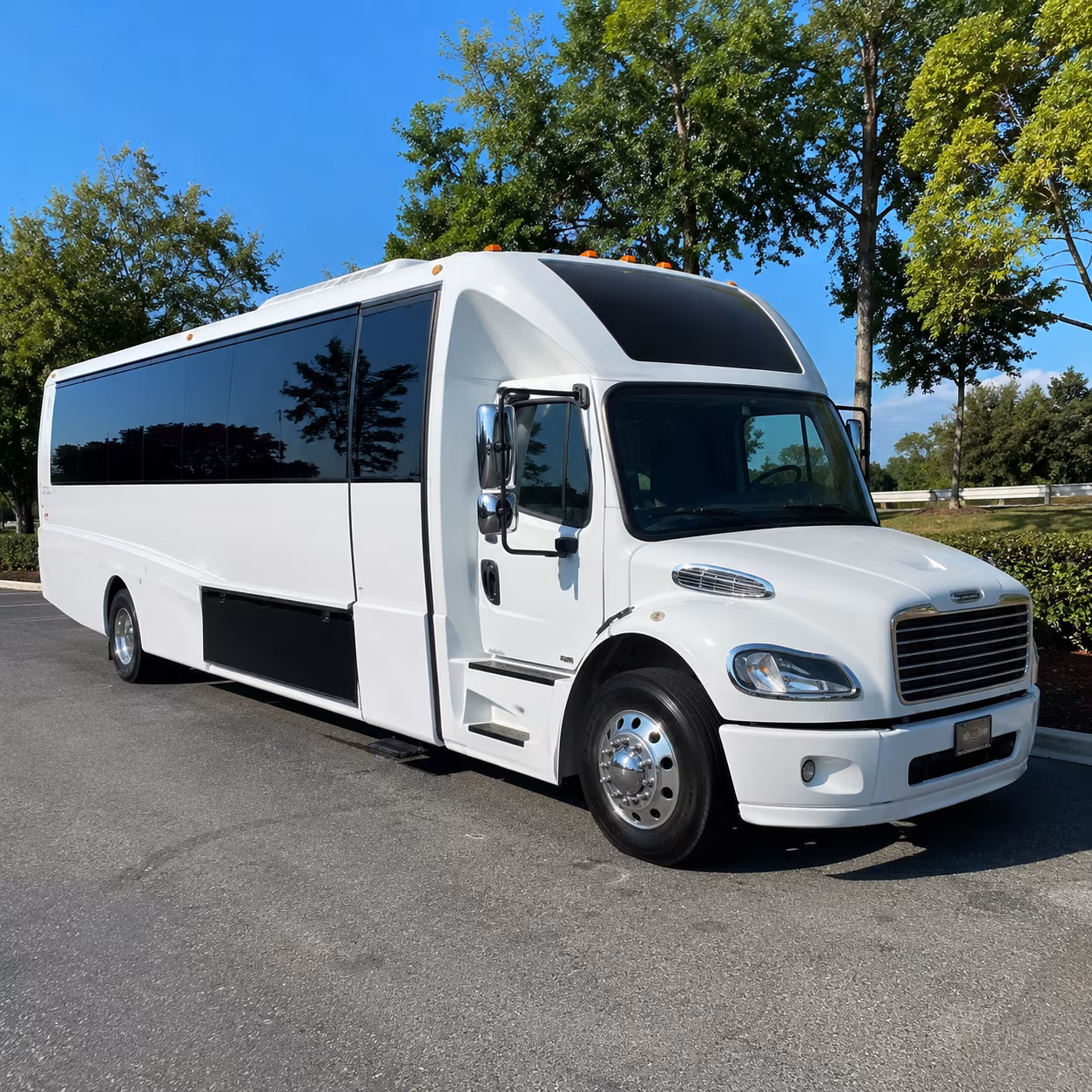 rent a party bus in longview for the pre prom party and the after party too