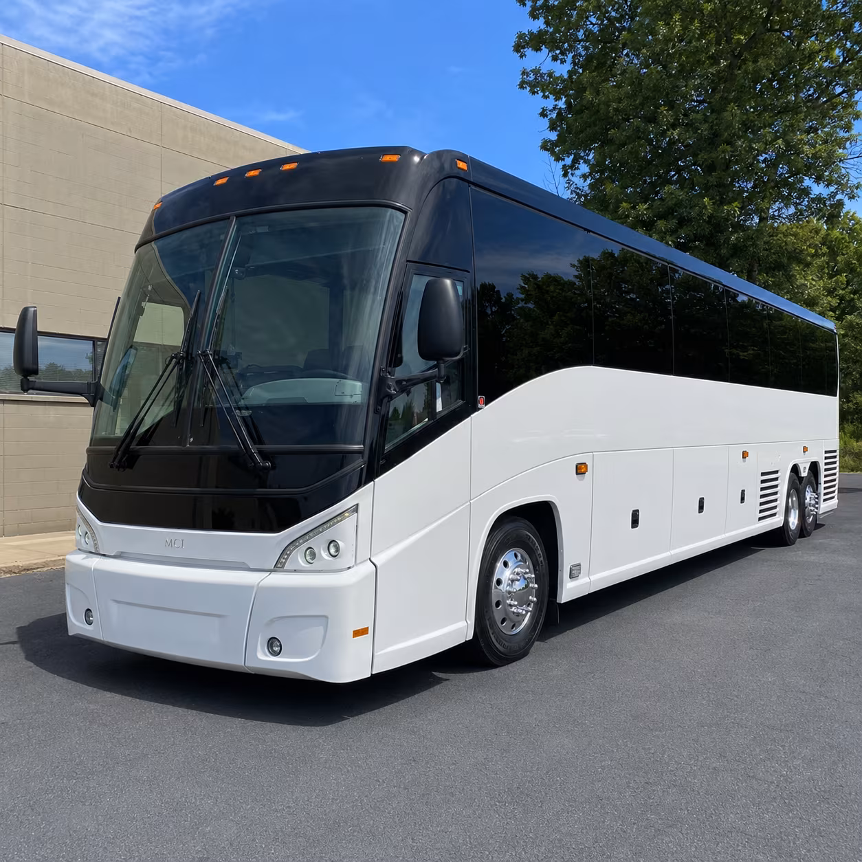 shuttle bus service to east texas regional airport ggg in gregg county
